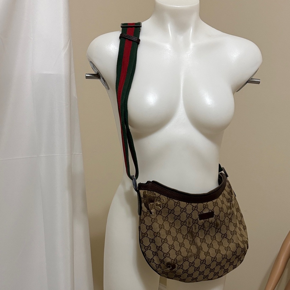 Gucci Beige and Brown Crossbody Bag with Green and Red Strap